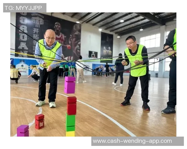 提升团队协作与个人技能的11人制足球训练方法与技巧分享